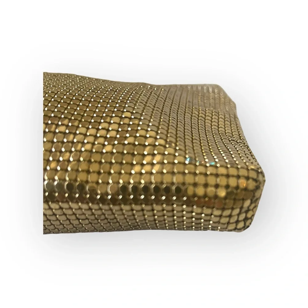 Vintage: Whiting Davis 𖣴 Metal Mesh Convertible Crossbody Clutch Bag 𖣴 Gold 𖣴
